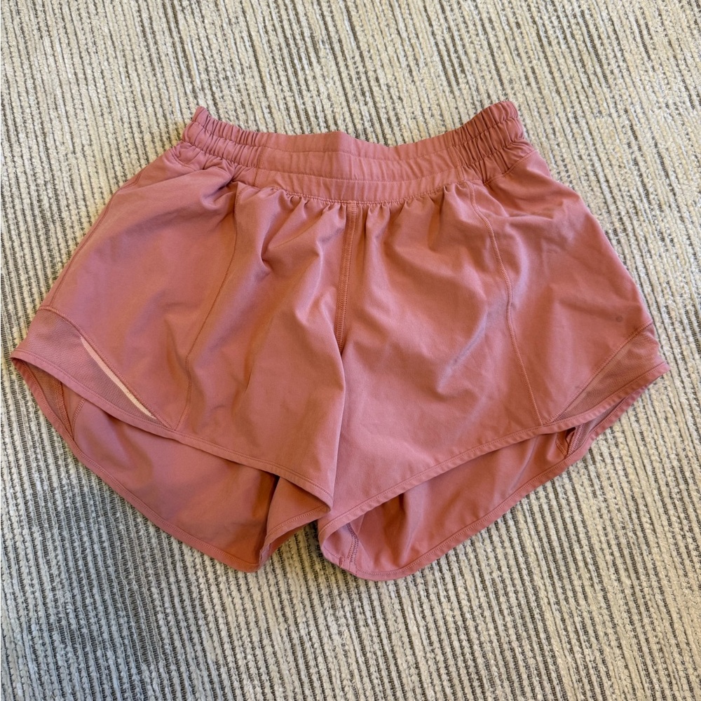 Lululemon hotty hot shorts!